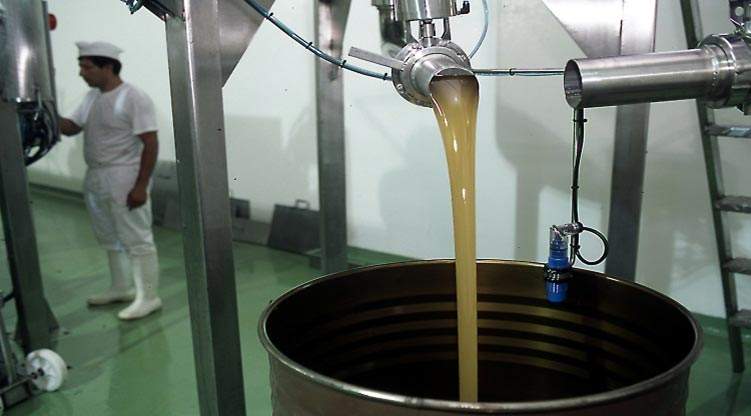 Revista PRODUCCION: instalarán una nueva sala de extracción de miel en burruyacú