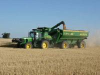 Revista PRODUCCION: Confirman el repunte de ventas de maquinaria agrícola en el mercado interno